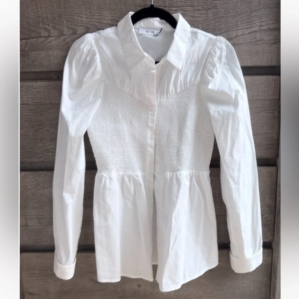 Greylin Rouched Button Up - Picture 4 of 5